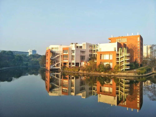 南昌大學100周年校慶logo和系列文創(chuàng)產(chǎn)品征集啟事